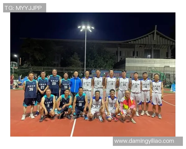 洲际杯精彩回顾广州篮球队展现出色耐力与团队精神 洲际杯精彩回顾广州篮球队展现出色耐力与团队精神