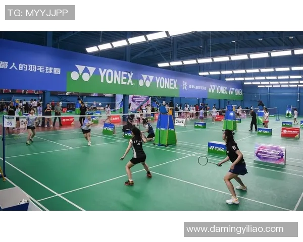 上海羽毛球队技术革新引发热议助力竞技水平提升与未来发展 上海羽毛球队技术革新引发热议助力竞技水平提升与未来发展