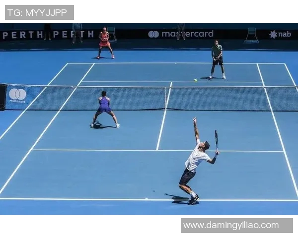 广州网球队防守策略解析：深度剖析网球技术与战术的完美结合