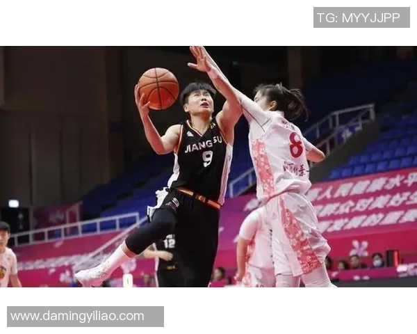 武汉乒乓球队在世锦赛积分榜上以55分稳居第一展现强大实力 武汉乒乓球队在世锦赛积分榜上以55分稳居第一展现强大实力